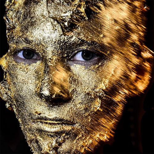 นางแบบปิดทองบนหน้า นางแบบปิดทองบนหน้า