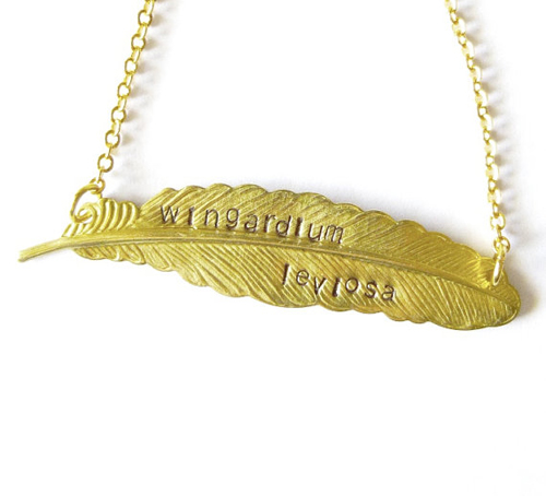 เครื่องประดับ เครื่องประดับ