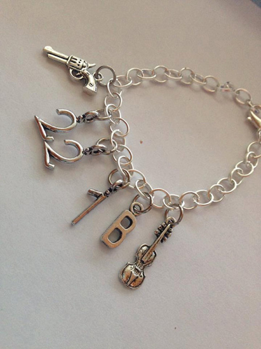 เครื่องประดับ เครื่องประดับ