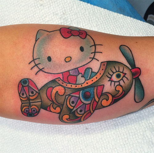 รอยสักเฮลโหลคิตตี้ รอยสักเฮลโหลคิตตี้