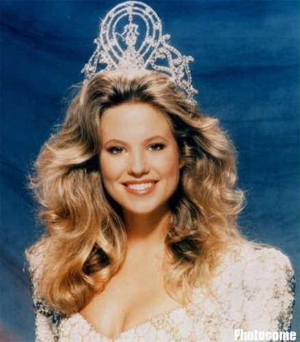 มิสยูนิเวิร์ส มิสยูนิเวิร์ส