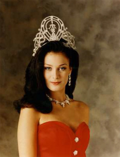 มิสยูนิเวิร์ส มิสยูนิเวิร์ส