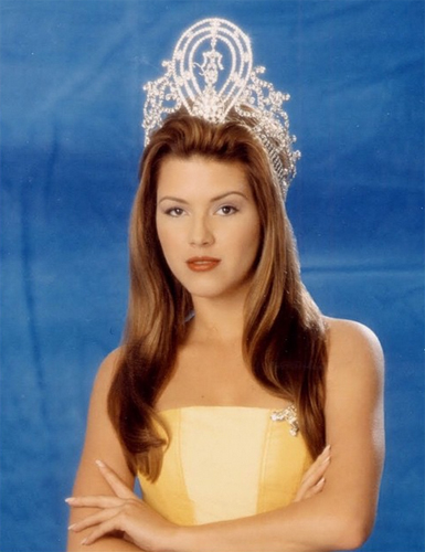 มิสยูนิเวิร์ส มิสยูนิเวิร์ส