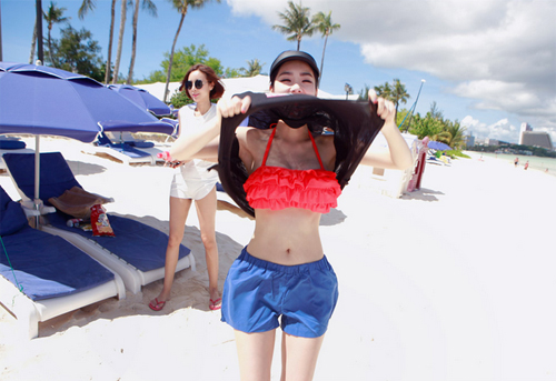 กางเกงขาสั้นเล่นน้ำสงกรานต์ กางเกงขาสั้นเล่นน้ำสงกรานต์