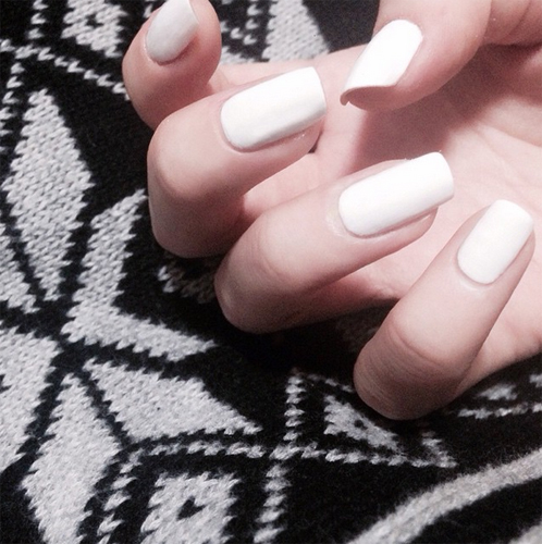 ทาเล็บ ทาเล็บ