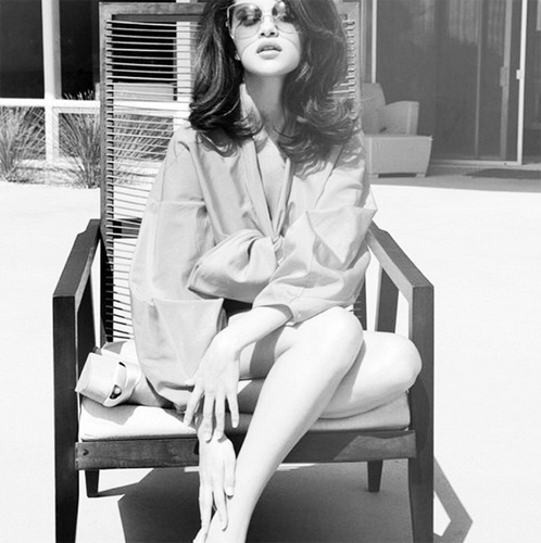 เซเลน่า โกเมซ เซเลน่า โกเมซ