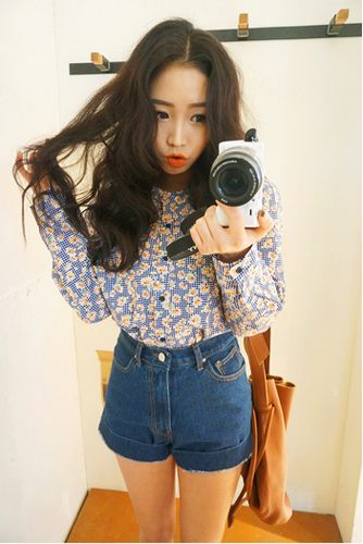 กางเกงยีนส์ขาสั้น กางเกงยีนส์ขาสั้น