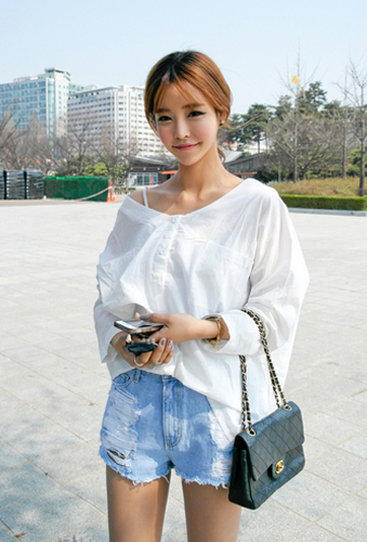 กางเกงยีนส์ขาสั้น กางเกงยีนส์ขาสั้น