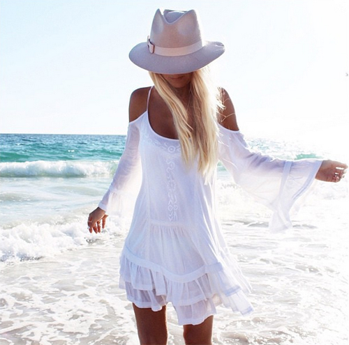 ชุดเดรสสีขาว ชุดเดรสสีขาว