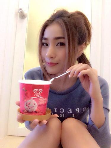 สาวลดน้ำหนัก สาวลดน้ำหนัก