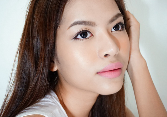 แต่งหน้าลุคเบสิก แต่งหน้าลุคเบสิก