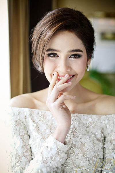 แต่งหน้าเจ้าสาว แต่งหน้าเจ้าสาว