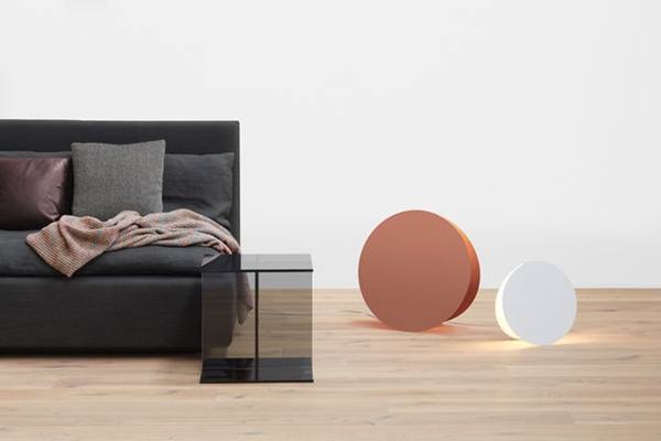 โคมไฟทรงกลมเก๋ ๆ ส่องแสงนวลเหมือนดวงจันทร์ โคมไฟทรงกลมเก๋ ๆ ส่องแสงนวลเหมือนดวงจันทร์