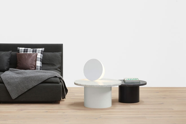 โคมไฟทรงกลมเก๋ ๆ ส่องแสงนวลเหมือนดวงจันทร์ โคมไฟทรงกลมเก๋ ๆ ส่องแสงนวลเหมือนดวงจันทร์