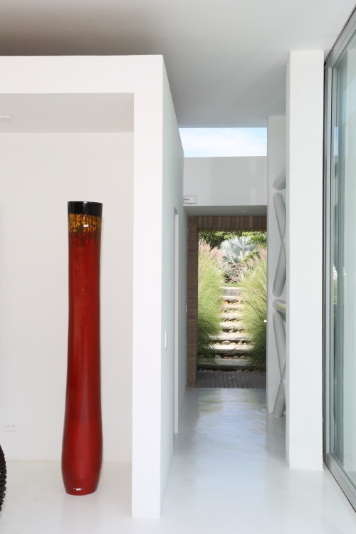 แบบบ้านบนเนินเขา พร้อมสระว่ายน้ำกลางแจ้งและแกลลอรีส่วนตัว แบบบ้านบนเนินเขา พร้อมสระว่ายน้ำกลางแจ้งและแกลลอรีส่วนตัว