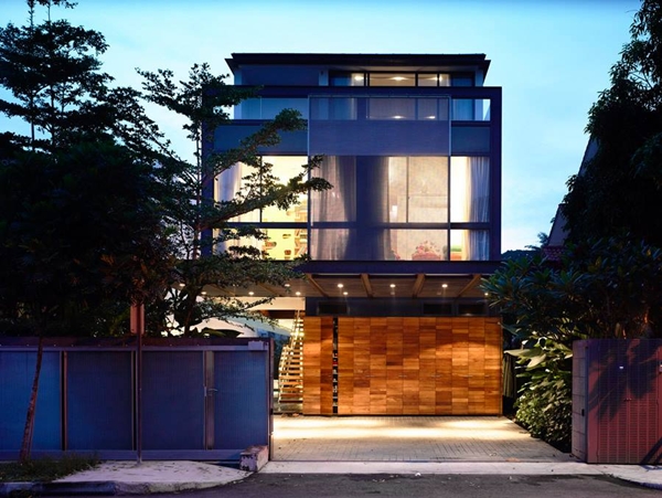 บ้านโมเดิร์น 2 ชั้น เปิดโล่งทั้งบ้าน มีสระน้ำยาวสุดเจ๋ง บ้านโมเดิร์น 2 ชั้น เปิดโล่งทั้งบ้าน มีสระน้ำยาวสุดเจ๋ง