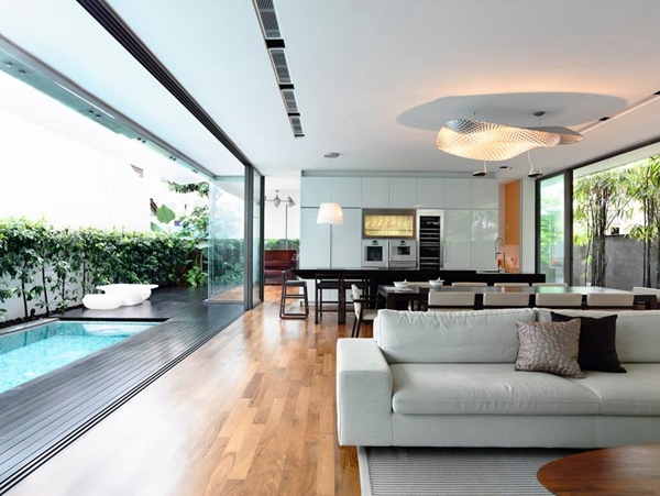 บ้านโมเดิร์น 2 ชั้น เปิดโล่งทั้งบ้าน มีสระน้ำยาวสุดเจ๋ง บ้านโมเดิร์น 2 ชั้น เปิดโล่งทั้งบ้าน มีสระน้ำยาวสุดเจ๋ง