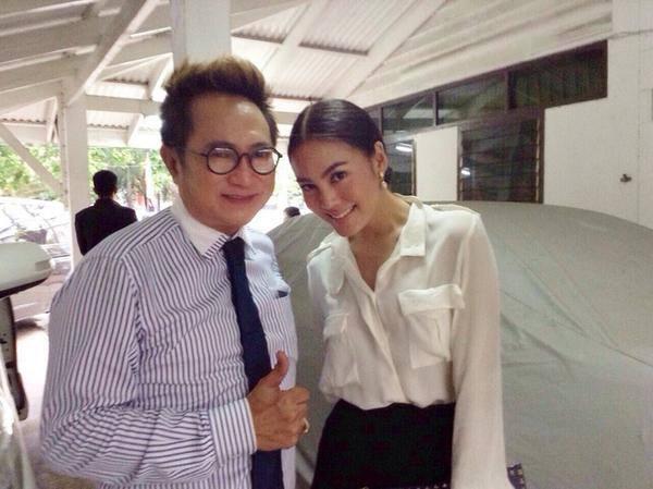 เจนี่ เอ๋ หย่าแล้ว เจนี่โชว์ใบหย่า ขอแค่รถปอร์เช่คืน เจนี่ เอ๋ หย่าแล้ว เจนี่โชว์ใบหย่า ขอแค่รถปอร์เช่คืน