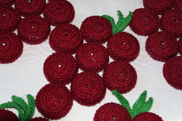 20 ที่รองแก้วแสนน่ารัก DIY จากไหมพรม..รับลมหนาว