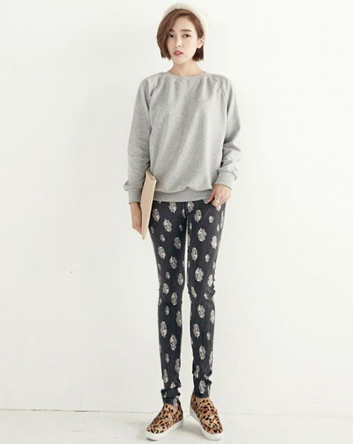 รองเท้าผ้าใบผู้หญิงลายเสือดาว รองเท้าผ้าใบผู้หญิงลายเสือดาว