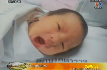 ต๊อก ศุภกรณ์ เฮ! อุ๋ย คลอดลูกสาว