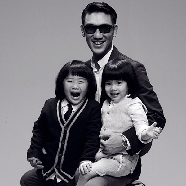 ชมภาพ น้องบฤณ-น้องบูรพา ลูกชายสุดหล่อของ บุรินทร์