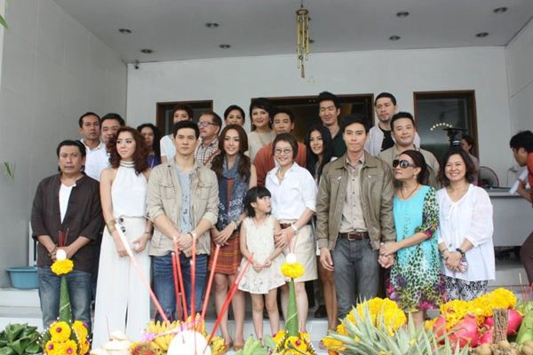 บวงสรวงละคร มัจจุราชสีน้ำผึ้ง