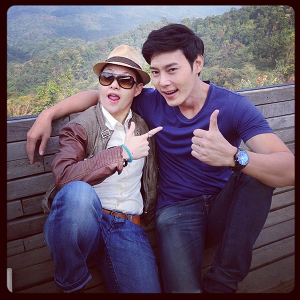 มัจจุราชสีน้ำผึ้ง