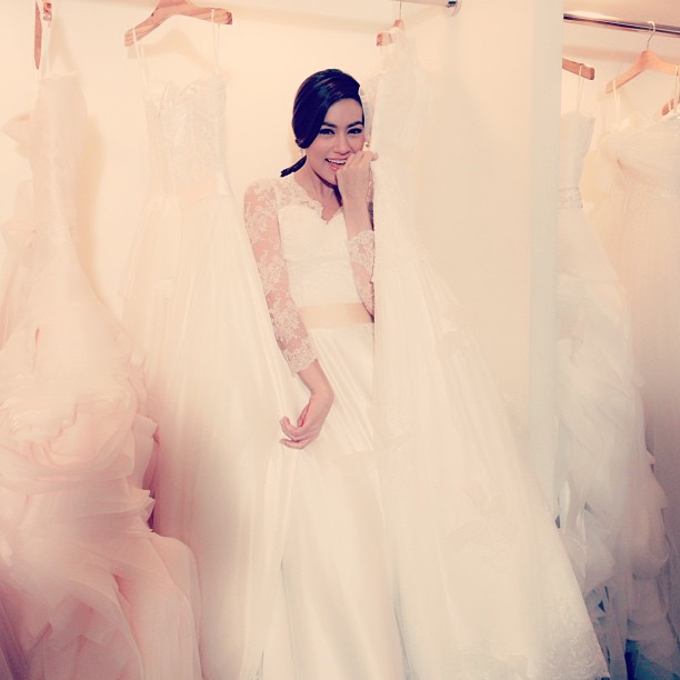 หมาก-คิม กับฉากแต่งงานสุดน่ารัก ในต้นรักริมรั้ว