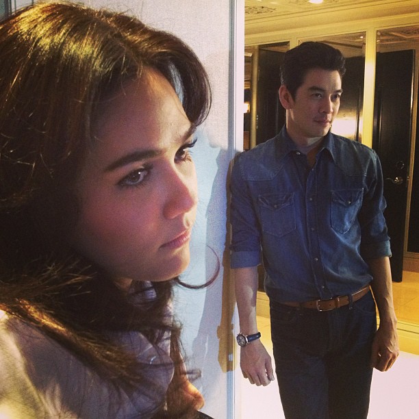 เบื้องหลัง ทรายสีเพลิง เบื้องหลัง ทรายสีเพลิง