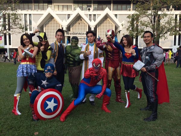 ชุดมางานรับปริญญาของเพื่อนผม ไม่รักกันจริง ไม่กล้า ไม่บ้า ทำไม่ได้ ชุดมางานรับปริญญาของเพื่อนผม ไม่รักกันจริง ไม่กล้า ไม่บ้า ทำไม่ได้