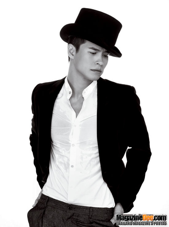 ปีเตอร์ คอร์ป ไดเรนดอล หล่อเข้ม ทุกองศา ใน นิตยสาร ดิฉัน