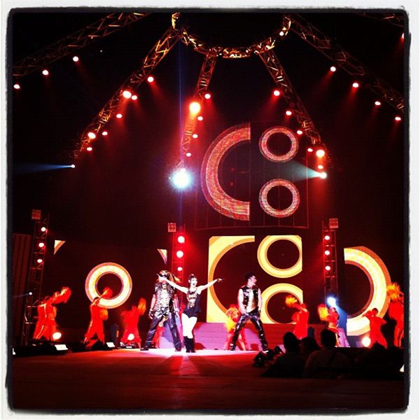 คอนเสิร์ต ลิฟท์ ออย