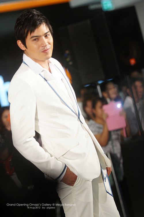 ภาพ เวียร์ มิน ออกงานคู่