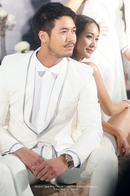 ภาพ เวียร์ มิน ออกงานคู่