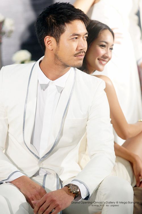 ภาพ เวียร์ มิน ออกงานคู่