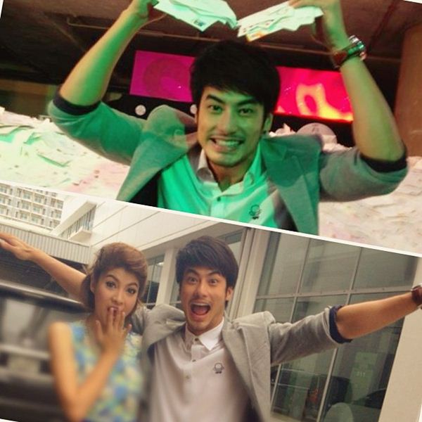 ซุปตาร์ร่วมแจม จับไปรษณียบัตรทายผลบอล