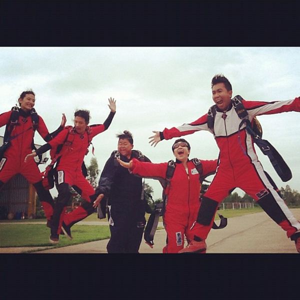 เป้ อารักษ์ ยกพลพรรค ไปเฮที่อุดรใน ฉันไปค้างคืนฯ