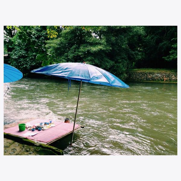 ร้านส้มตำกลางน้ำ จ.นครนายก ร้านส้มตำกลางน้ำ จ.นครนายก