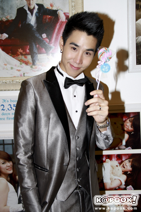 งานแต่ง โด่ง ออม งานแต่ง โด่ง ออม