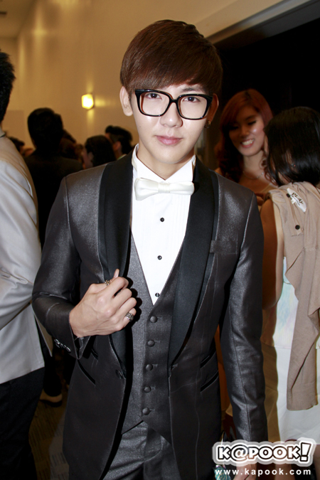 งานแต่ง โด่ง ออม งานแต่ง โด่ง ออม