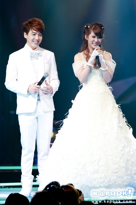 งานแต่ง โด่ง ออม งานแต่ง โด่ง ออม