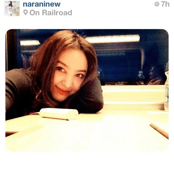 แบงค์ นินิว