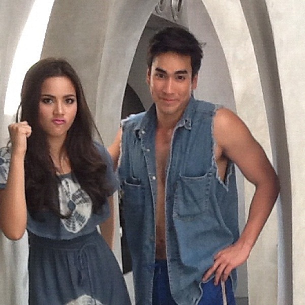 ณเดชน์ คูกิมิยะ ญาญ่า อุรัสยา
