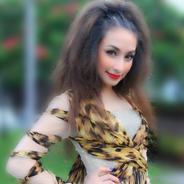 แคท แคทรียา อิงลิช เต้น แคท ฉีกทุเรียน แคท แคทรียา อิงลิช เต้น แคท ฉีกทุเรียน