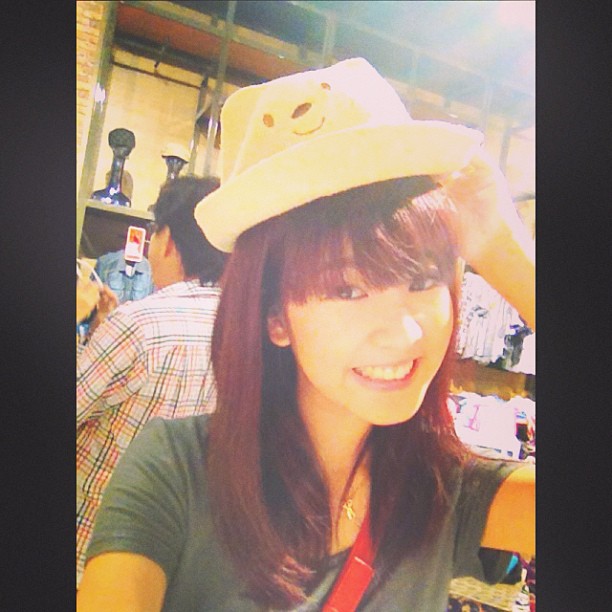 ฝน ศนันธฉัตร ฝน ศนันธฉัตร