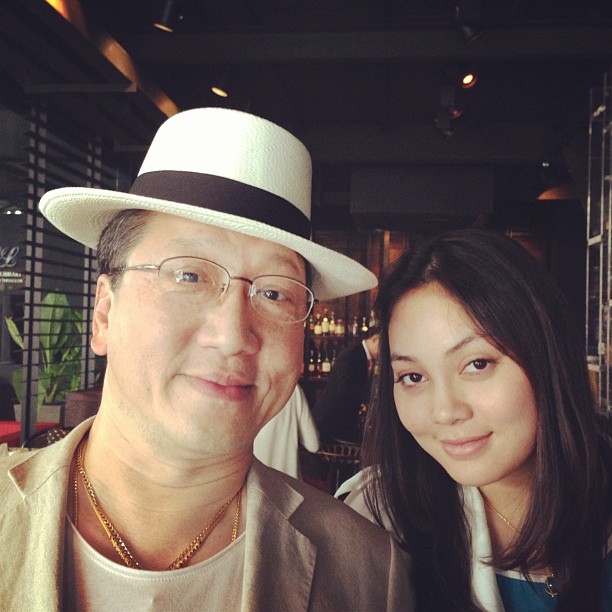 ตั๊ก บงกช ยกเค้กฉลองวันเกิด เจ้าสัวบุญชัย ตั๊ก บงกช ยกเค้กฉลองวันเกิด เจ้าสัวบุญชัย