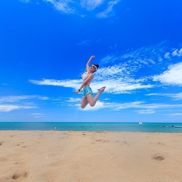 ต่าย ชัชฎาภรณ์ อวดหุ่นสวยในชุดว่ายน้ำ จากเขาหลัก ต่าย ชัชฎาภรณ์ อวดหุ่นสวยในชุดว่ายน้ำ จากเขาหลัก