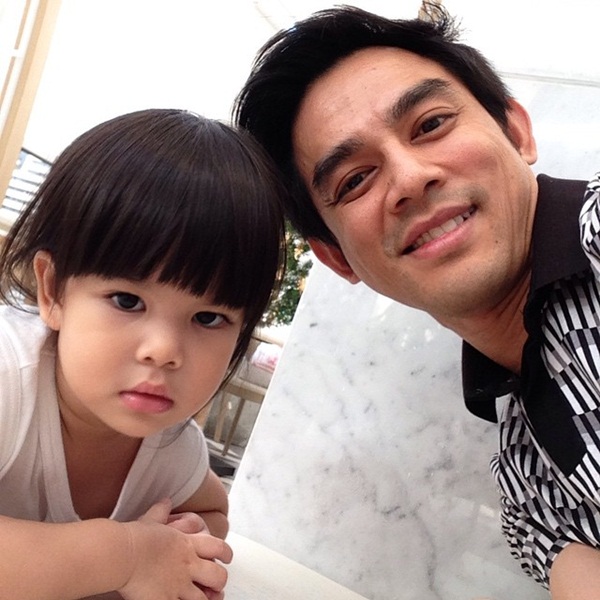 มอส ปฏิภาณ เฮลั่น กำลังจะมีลูกคนที่ 2 ลุ้นอยากได้ลูกชาย มอส ปฏิภาณ เฮลั่น กำลังจะมีลูกคนที่ 2 ลุ้นอยากได้ลูกชาย