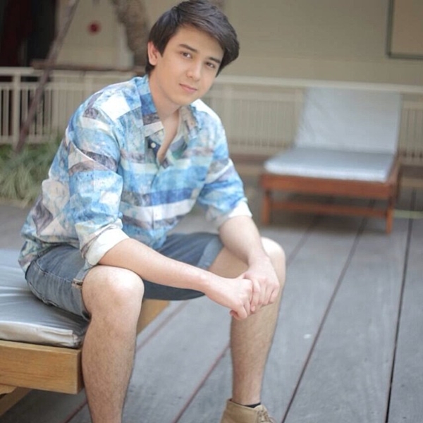 ชาโน แพมเบอร์เกอร์ ชาโน แพมเบอร์เกอร์